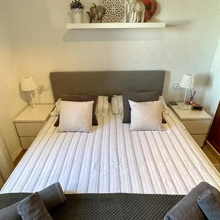 Casa Clare - 3 Bedroom In * Denia