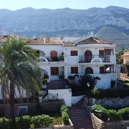 Casa Clare - 3 Bedroom In * Denia