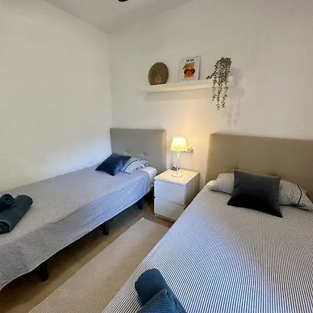 Casa Clare - 3 Bedroom In * Denia