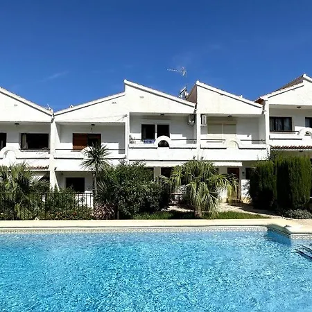 Casa Clare - 3 Bedroom In * Denia